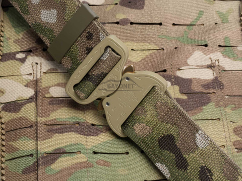 Pas średnio-sztywny COMBAT Multicam® o szerokości 45mm klamra Cobra® 9kN Rozmiar uniwersalny 70-120cm